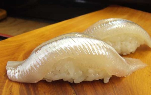 647貫目]柳葉魚／シシャモ | WEB寿司図鑑