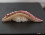 ヨメヒメジの焼霜造り握り