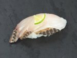 ホオアカクチビのあぶり握り