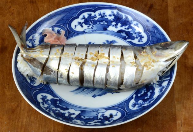 高知県大月町、あじ姿寿司